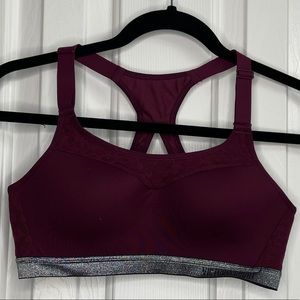Victoria’s Secret Sport VSX Incredible bra 32C maroon
